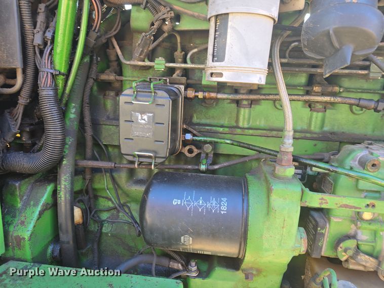 image for item DO7716 1990 John Deere 4255 tractor