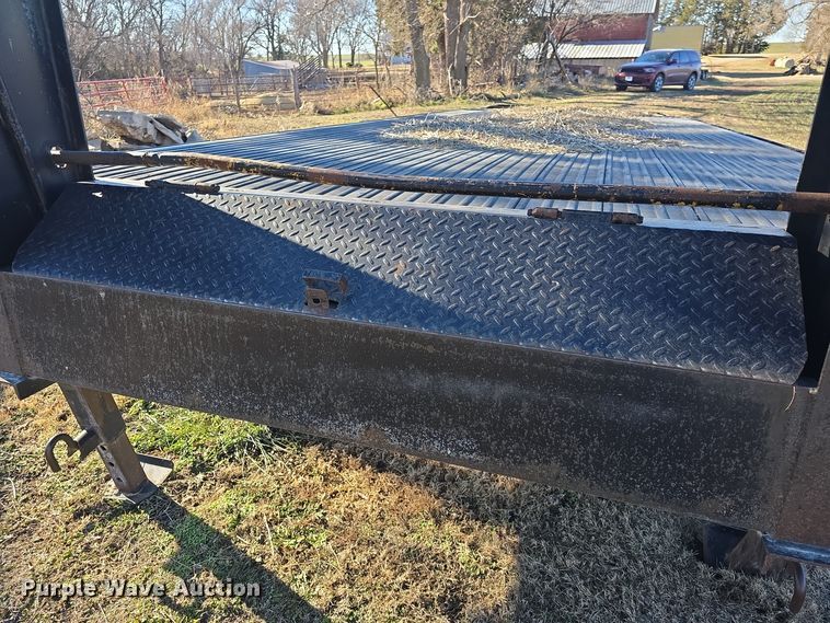 image for item DO7717 2004 Shop built equipment trailer