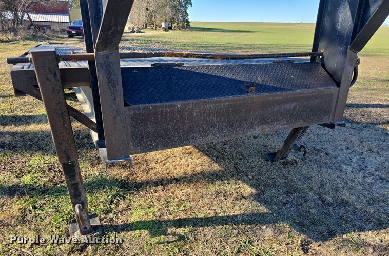 image for item DO7717 2004 Shop built equipment trailer