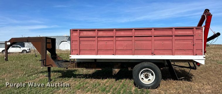 image for item DP6000 Shop built grain trailer