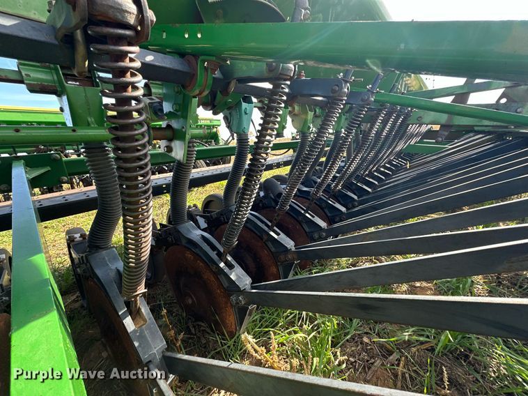 image for item DP6001 (2) John Deere 8300 grain drills