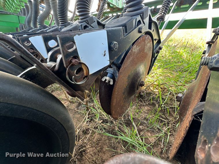 image for item DP6001 (2) John Deere 8300 grain drills