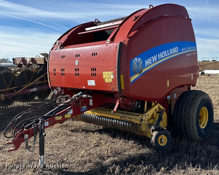 image for item DP6022 2016 New Holland Roll-Belt 560 round baler
