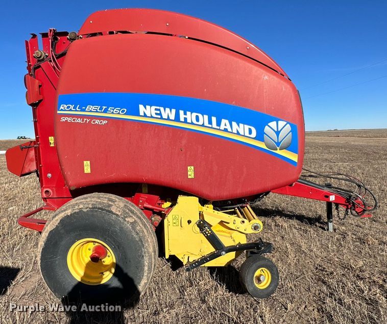 image for item DP6022 2016 New Holland Roll-Belt 560 round baler