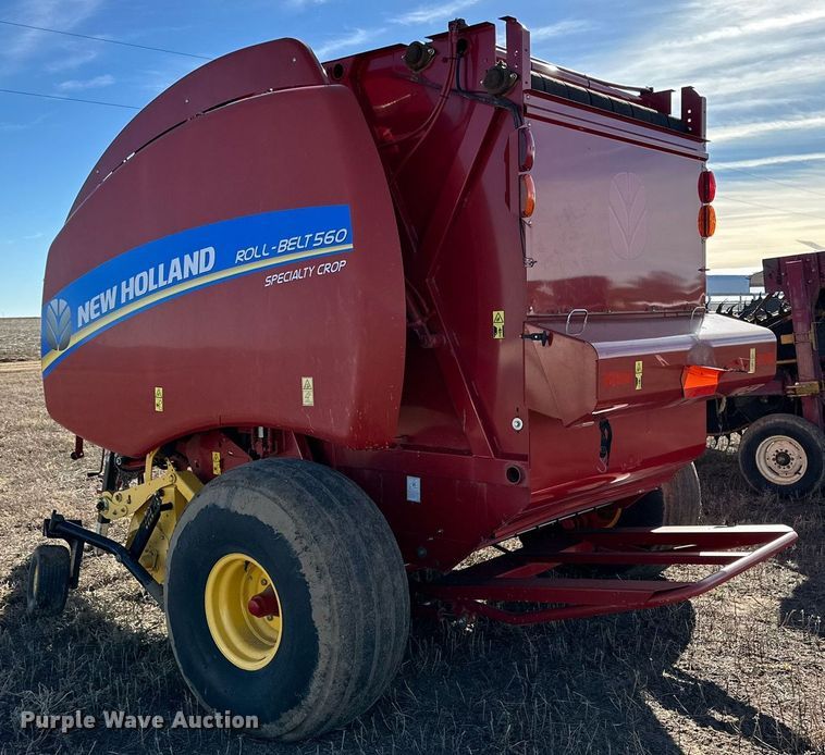 image for item DP6022 2016 New Holland Roll-Belt 560 round baler