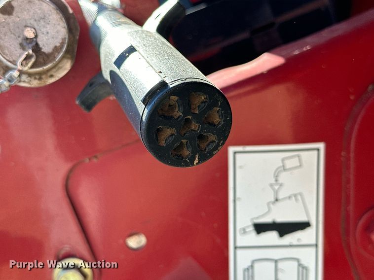 image for item DP6022 2016 New Holland Roll-Belt 560 round baler