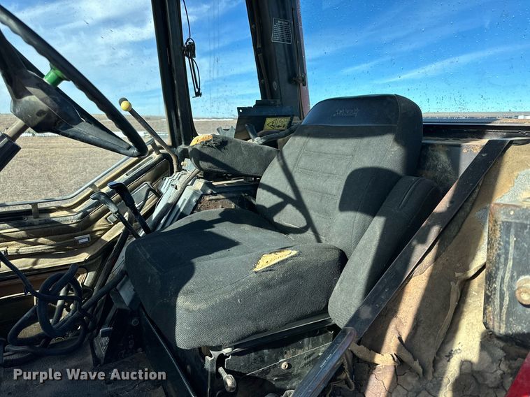 image for item DP6024 1982 International Harvester 5288 tractor