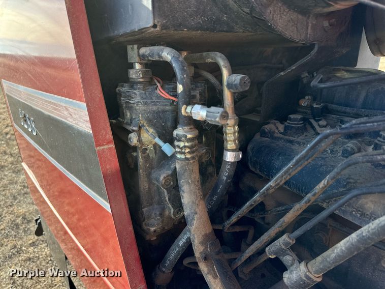 image for item DP6024 1982 International Harvester 5288 tractor