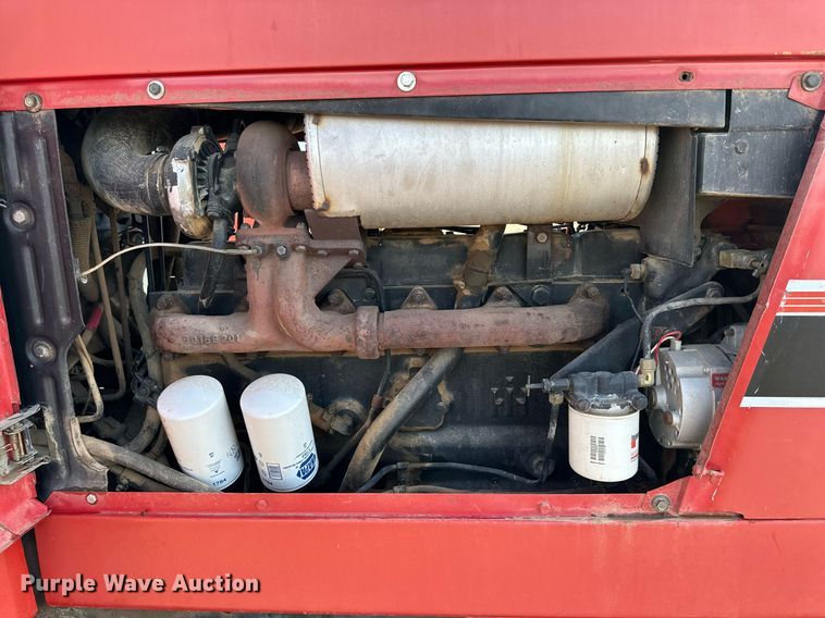 image for item DP6024 1982 International Harvester 5288 tractor