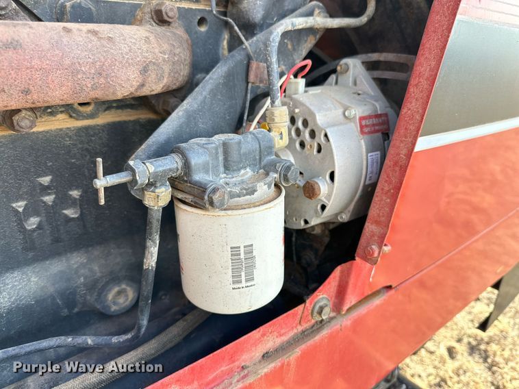 image for item DP6024 1982 International Harvester 5288 tractor