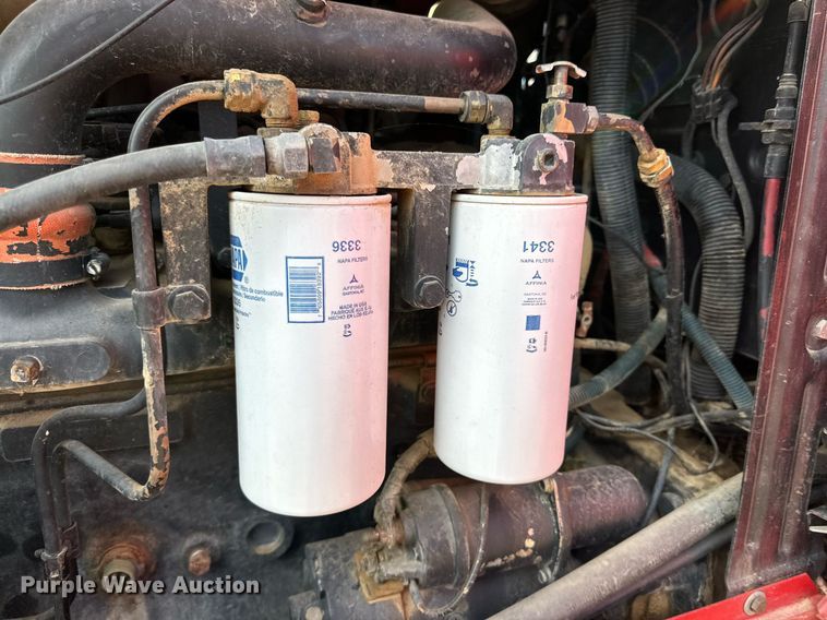 image for item DP6025 1983 International Harvester 5288 tractor