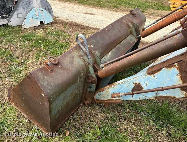 image for item DP6753 Allied 700 Front end loader