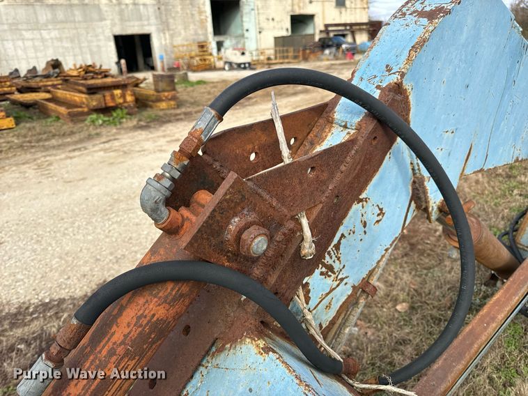 image for item DP6753 Allied 700 Front end loader