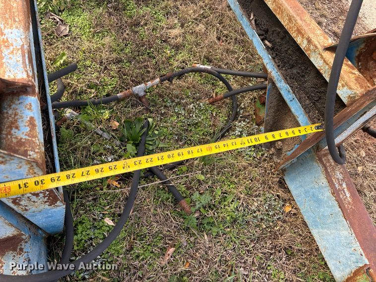 image for item DP6753 Allied 700 Front end loader