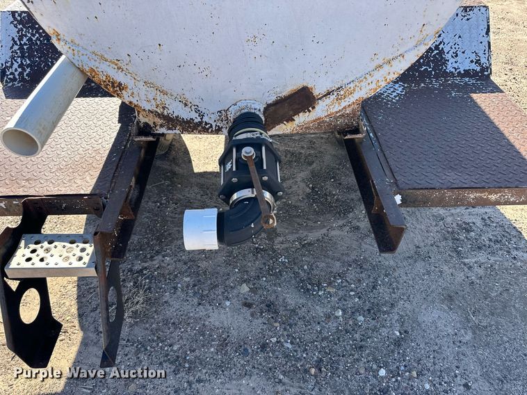 image for item DQ3168 Shop built tank trailer