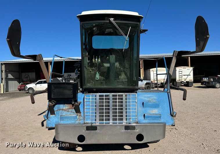 image for item DQ3186 Bale wagon