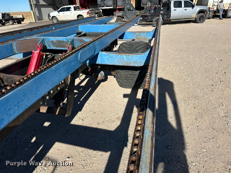 image for item DQ3186 Bale wagon