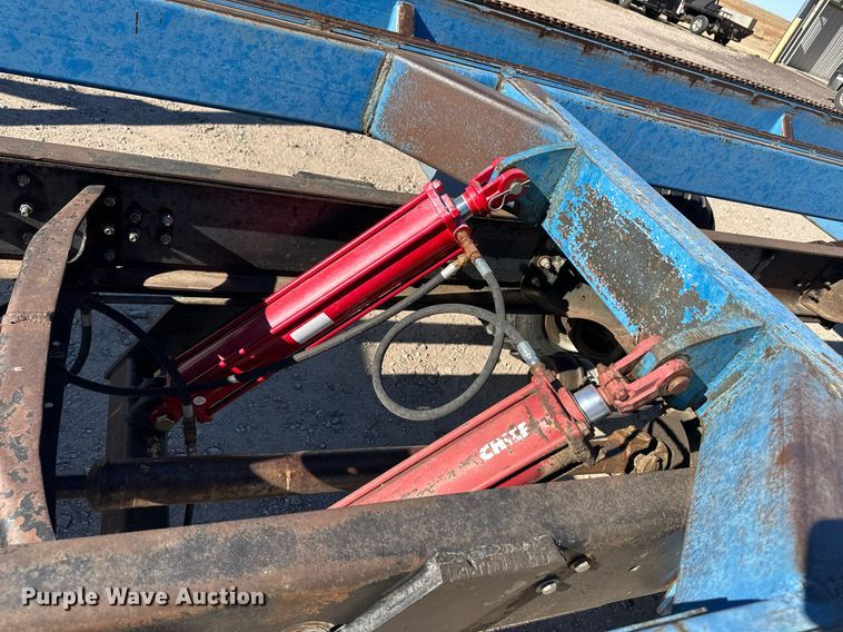 image for item DQ3186 Bale wagon