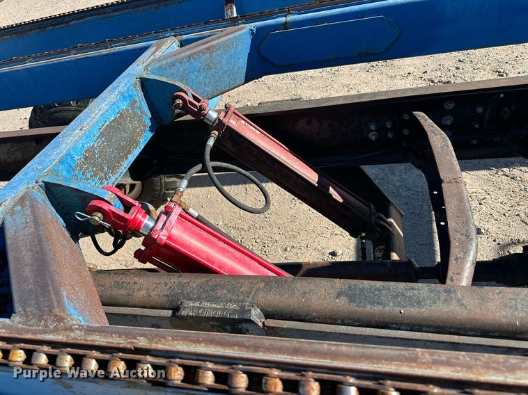 image for item DQ3186 Bale wagon