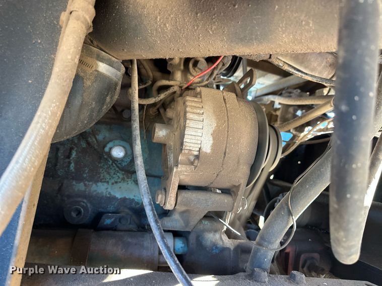 image for item DQ3186 Bale wagon