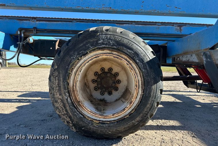 image for item DQ3186 Bale wagon