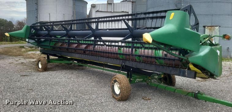 image for item DQ3783 1997 John Deere 925F flex head