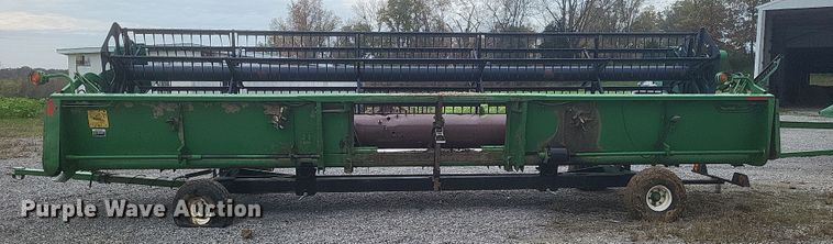 image for item DQ3783 1997 John Deere 925F flex head