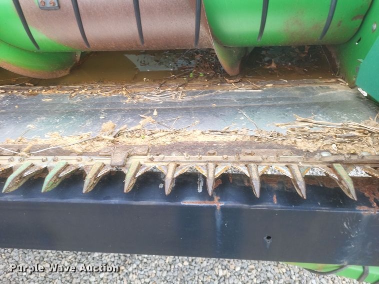 image for item DQ3783 1997 John Deere 925F flex head