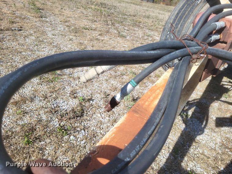 image for item DQ3801 Willmar 600 spreader