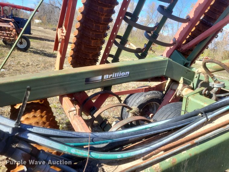 image for item DQ3806 Brillion cultipacker