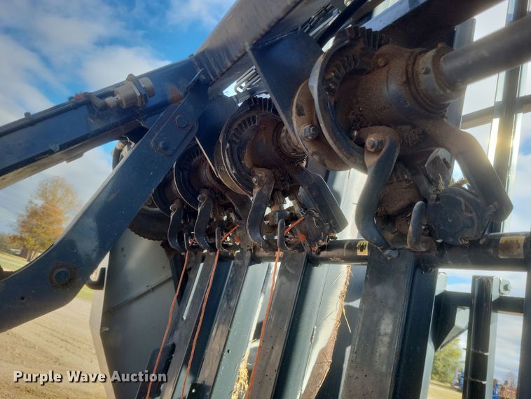 image for item DQ3817 2019 Arcusin Multipack C14 bale accumulator