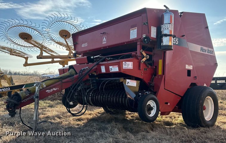 image for item DQ6521 Agco 4855 round baler