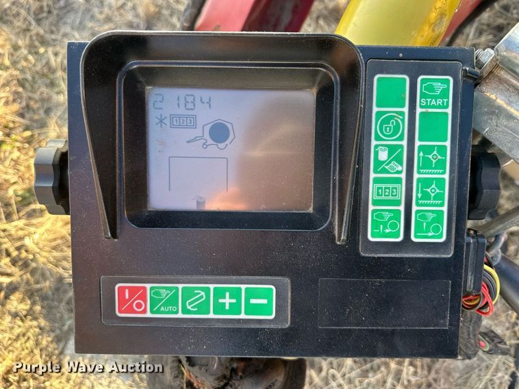 image for item DQ6521 Agco 4855 round baler