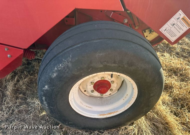 image for item DQ6521 Agco 4855 round baler