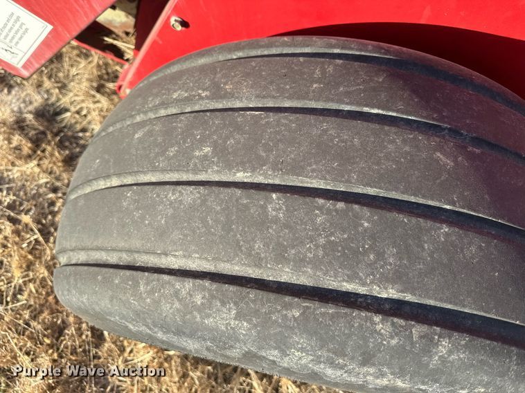 image for item DQ6521 Agco 4855 round baler