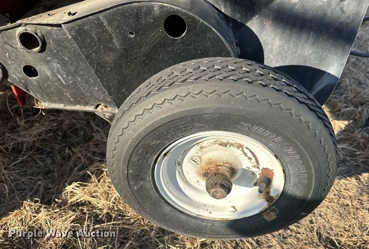 image for item DQ6521 Agco 4855 round baler