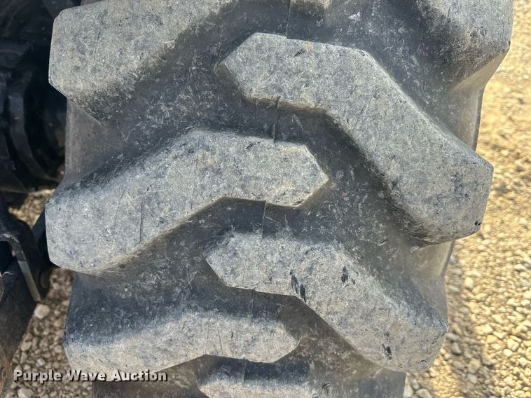 image for item DQ6527 New Holland TC34DA HST MFWD tractor