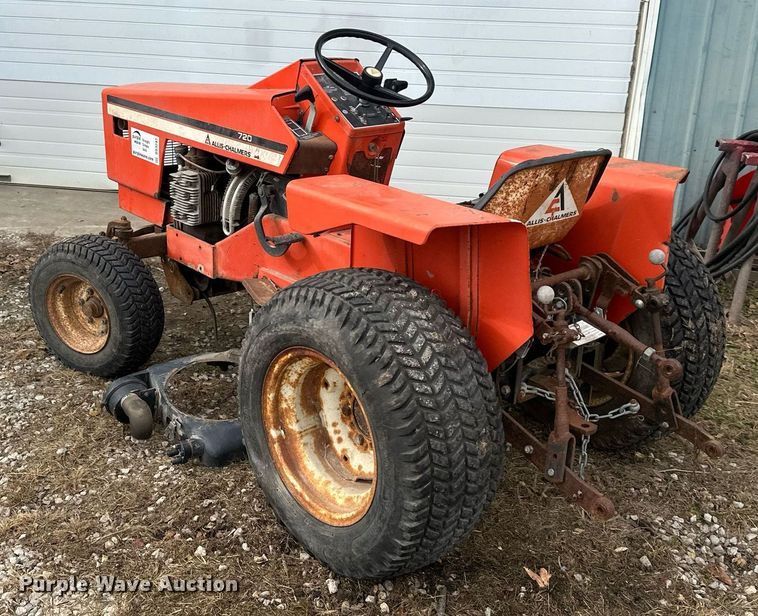 image for item DS3242 Allis-Chalmers 720 tractor