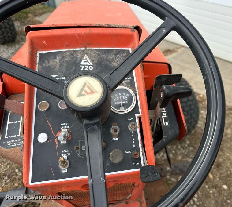 image for item DS3242 Allis-Chalmers 720 tractor