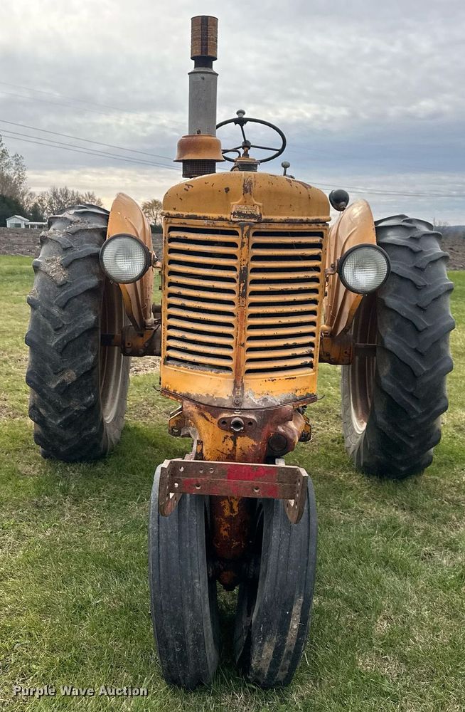 image for item DS3269 Minneapolis-Moline UB tractor