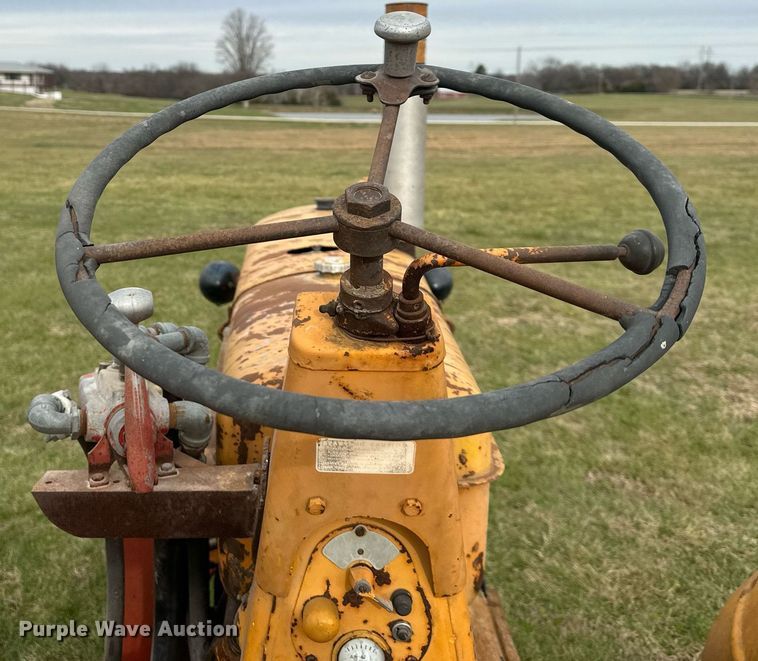 image for item DS3269 Minneapolis-Moline UB tractor