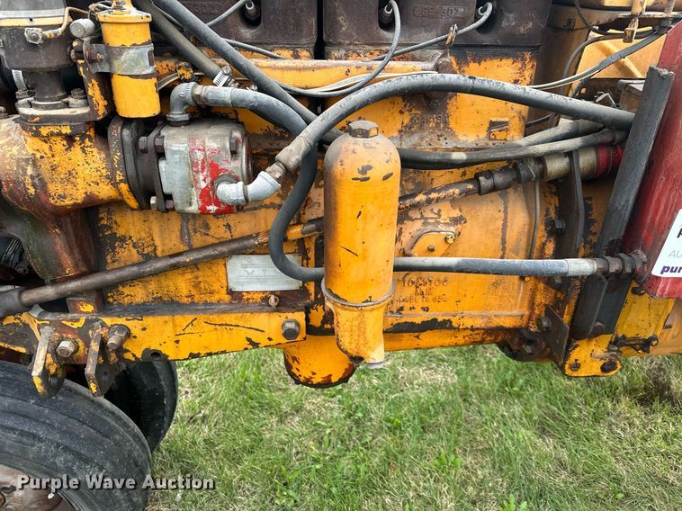 image for item DS3269 Minneapolis-Moline UB tractor