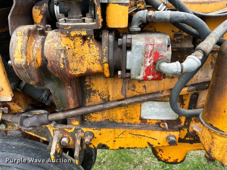 image for item DS3269 Minneapolis-Moline UB tractor