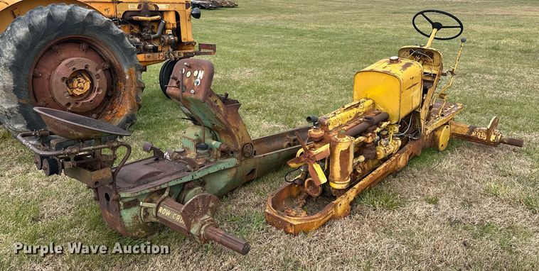 image for item DS3270 Oliver tractor parts