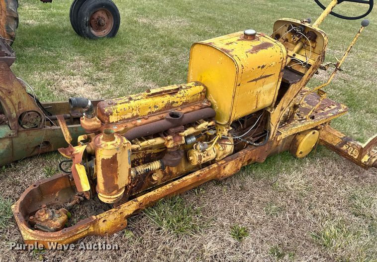 image for item DS3270 Oliver tractor parts