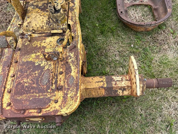 image for item DS3270 Oliver tractor parts