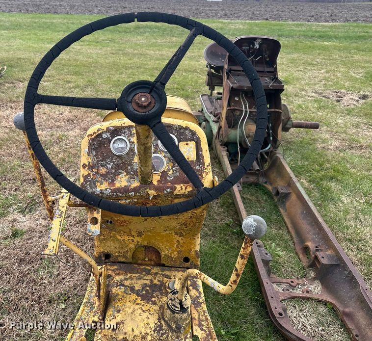 image for item DS3270 Oliver tractor parts