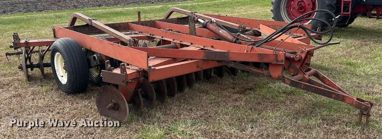 image for item DS3274 International disk