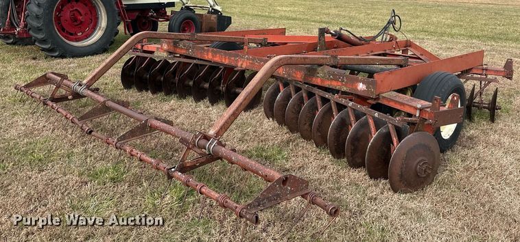 image for item DS3274 International disk