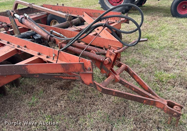 image for item DS3274 International disk